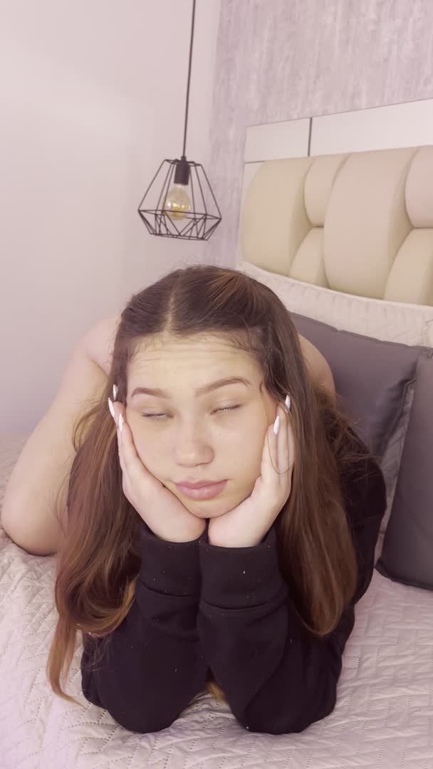 Nude Live Thot Flash on TikTok – Pure Heat 🔥😏